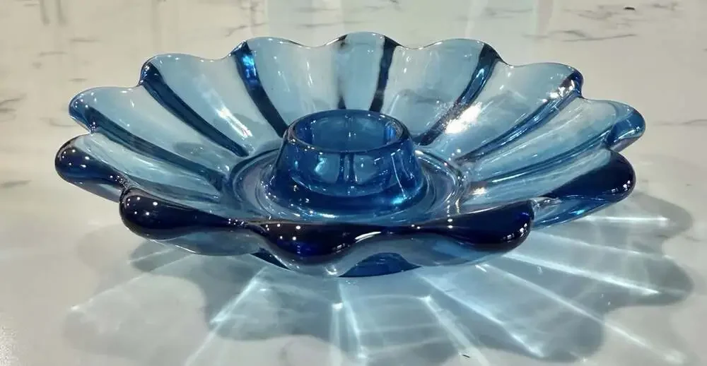 Pair Fostoria MCM Vintage cobalt glass petal candlestick holders